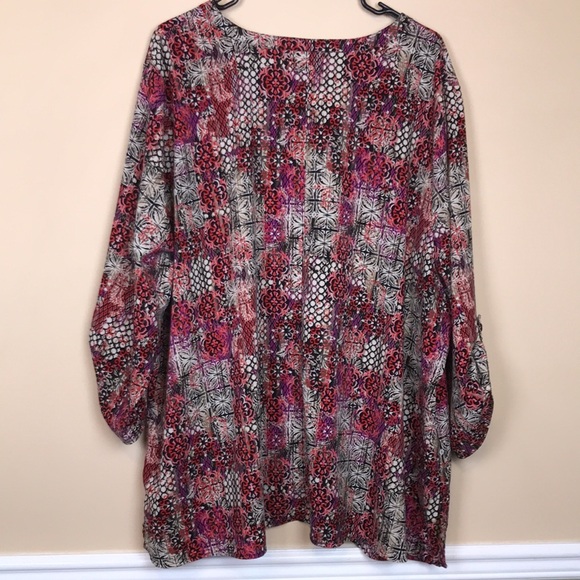 Catherines Women’s Boho Pattern Multi-Color Pleated Roll Sleeve Button-Up Blouse - Picture 8 of 10